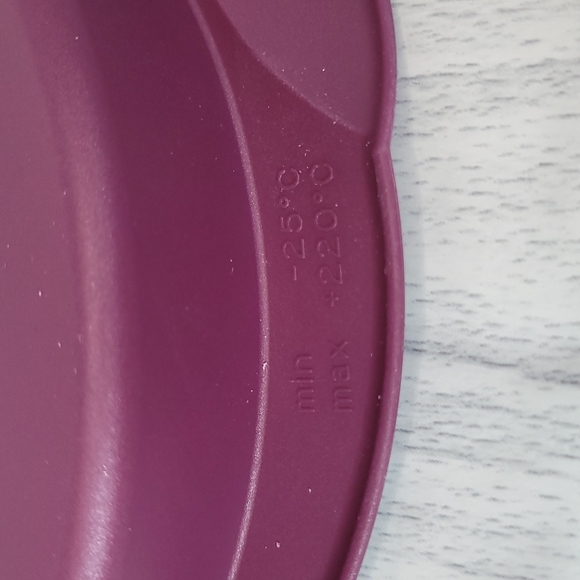 Tupperware Silicone Round Mold set of 2 New - Picture 5 of 9